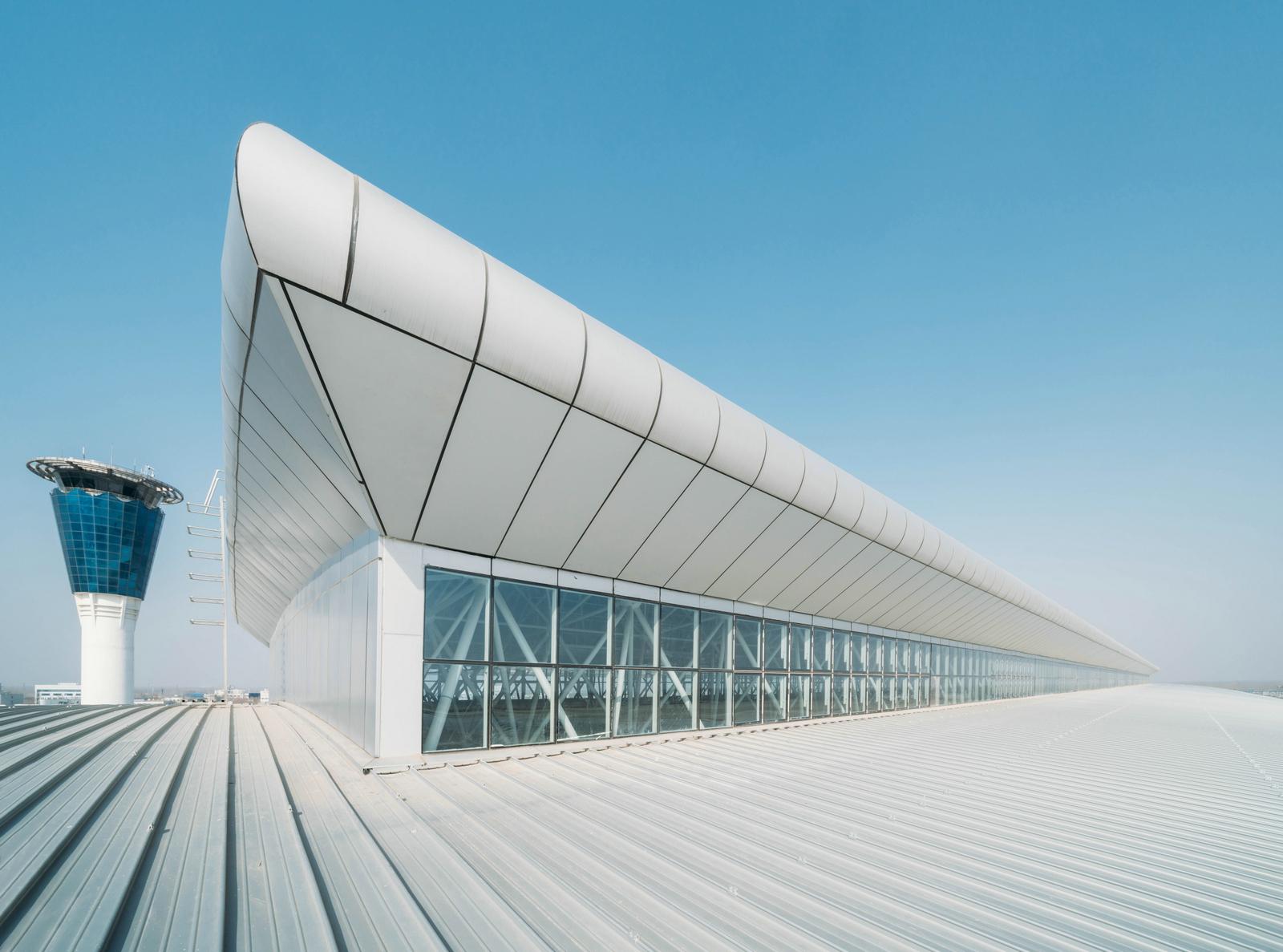 Roof design of North Finger Corridor of Jinan Yaoqiang International Airport(图12)