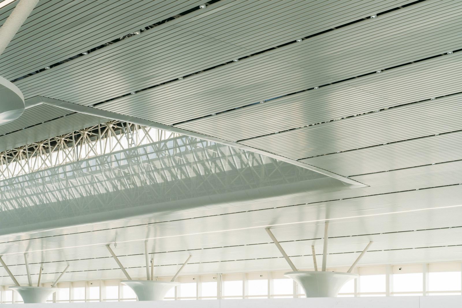 Roof design of North Finger Corridor of Jinan Yaoqiang International Airport(图15)