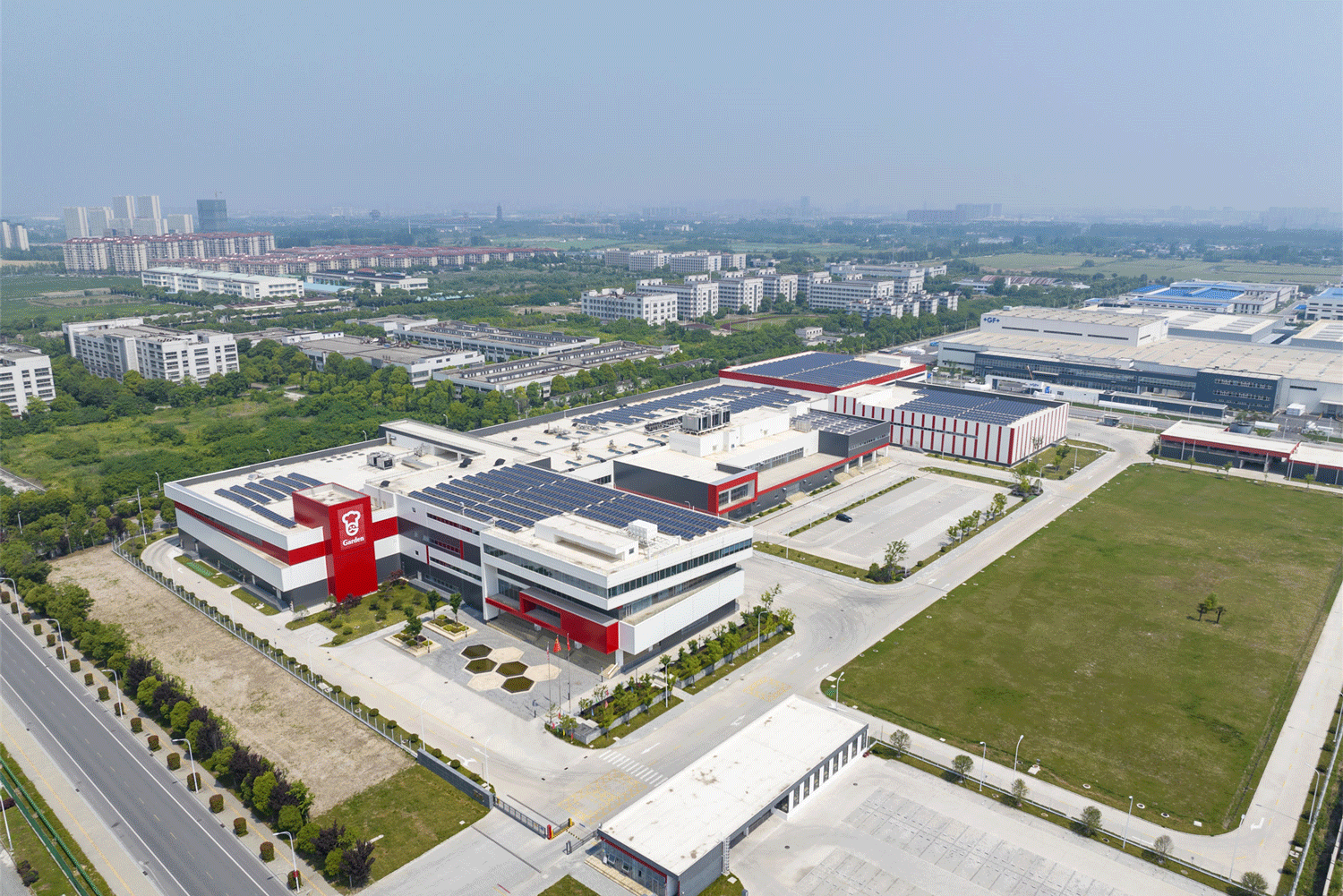 15个精选项目，带你领略工业建筑的独特魅力！(图5)